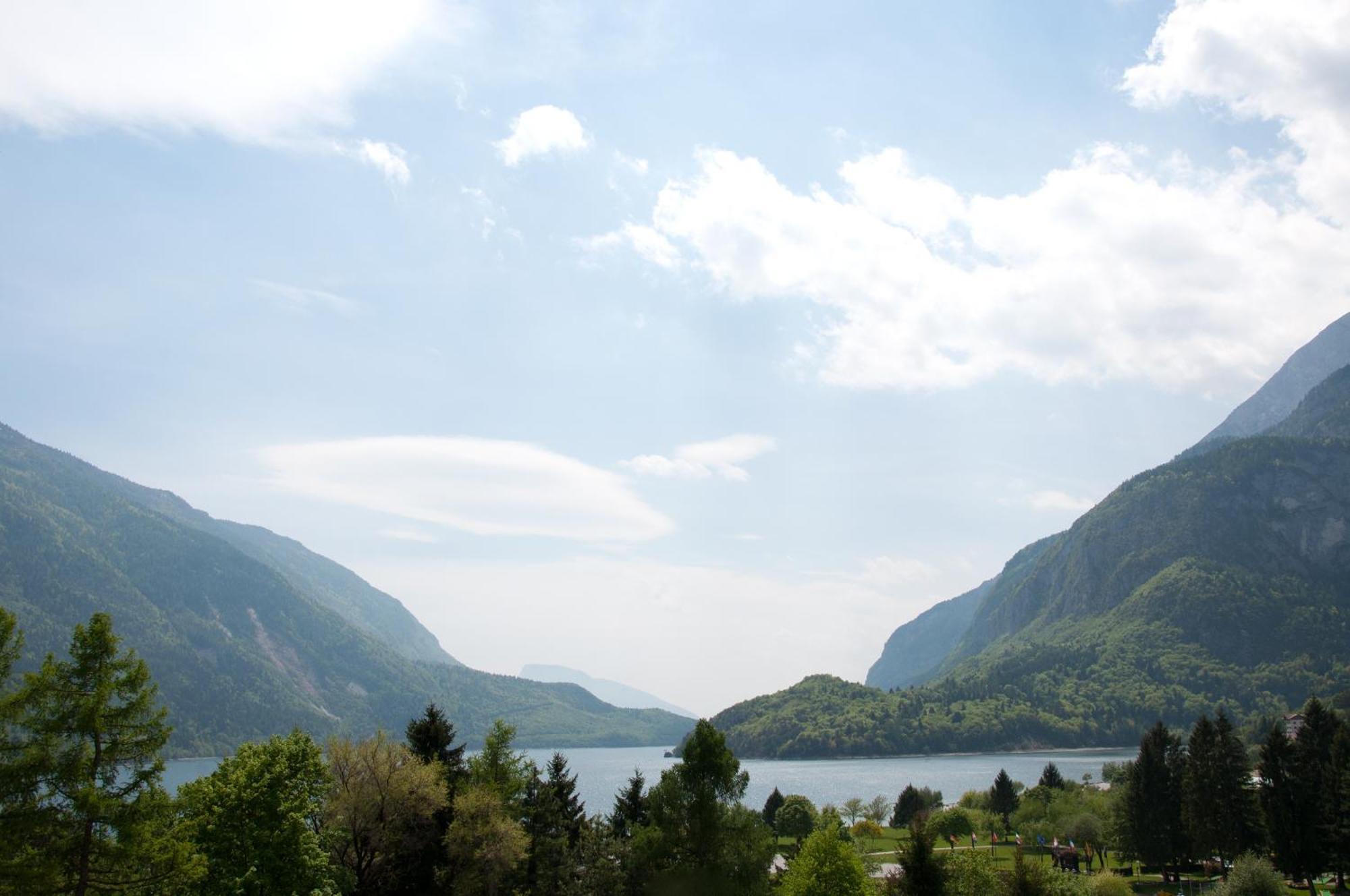 Albergo Italia Molveno Quarto foto
